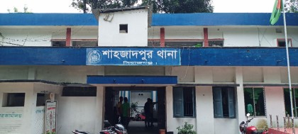 চেক ছিনতাই ও মারধর: ভুক্তভোগীর নয়, মামলা নিলেন আওয়ামী লীগ নেতার পক্ষে