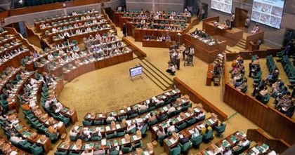 সরাসরি ভোটে ৭ শতাংশ আসনে নারী প্রার্থী রাখার প্রস্তাব কমিশনের