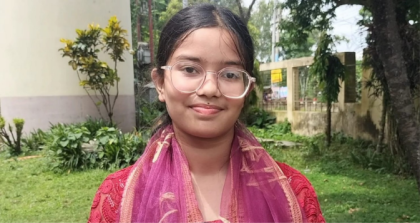 মার্চ ফর জাস্টিসে পুলিশি হামলার শিকার হয়েও আন্দোলনে সক্রিয় ছিলেন অনন্যা