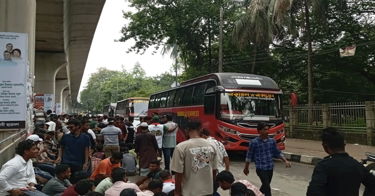 ছাত্রদলের সমাবেশে সাংগঠনিক নির্দেশনা মানছেন না নেতাকর্মীরা