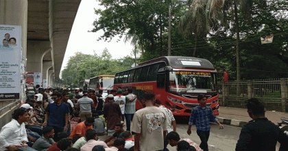 ছাত্রদলের সমাবেশে সাংগঠনিক নির্দেশনা মানছেন না নেতাকর্মীরা