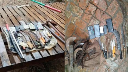 আশুলিয়ায় বিপুল পরিমাণ দেশীয় অস্ত্রসহ গ্রেপ্তার ৮