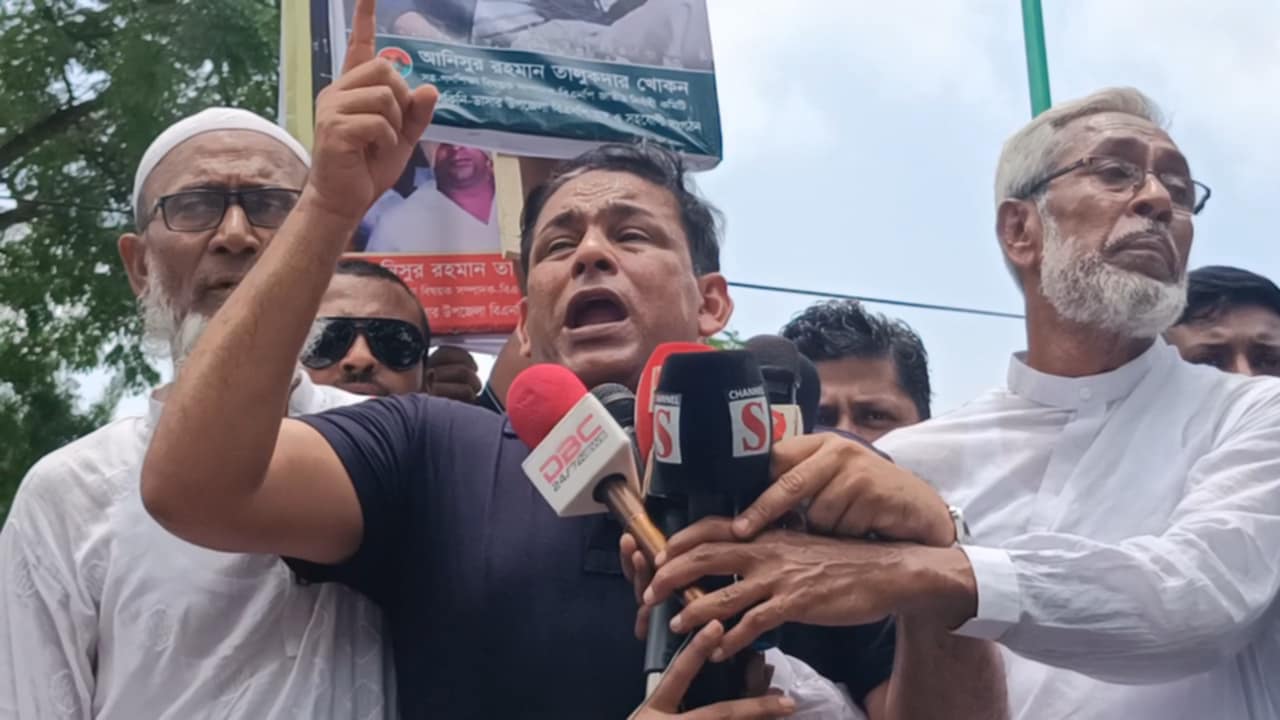 তারেক রহমানকে শহিদ পরিবারের অভিভাবকের দায়িত্ব নিতে হবে: খোকন তালুকদার