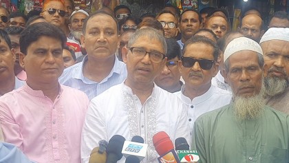 ফেব্রুয়ারির মধ্যেই নির্বাচন চান বিএনপি: আহমেদ আযম খান