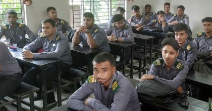 মাইলস্টোন কলেজে শুরু হলো পাঠদান