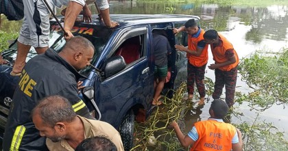 নোয়াখালীতে সড়ক দুর্ঘটনায় একই পরিবারের ৭ জন নিহত