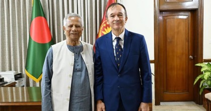 প্রধান উপদেষ্টার সঙ্গে ডাচ রাষ্ট্রদূতের বিদায়ী সাক্ষাৎ