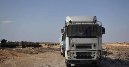 গাজায় ত্রাণের ট্রাক উল্টে ২৫ জন নিহত