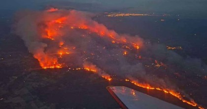 ভয়াবহ দাবানলে জ্বলছে ফ্রান্স