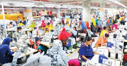 মার্কিন শুল্ক ও এনবিআরের আন্দোলনে কমেছে রপ্তানি: বাংলাদেশ ব্যাংক