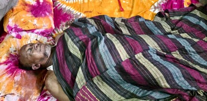 কুমিল্লা সদর দক্ষিণে ব্যবসায়ীর রক্তাক্ত লাশ উদ্ধার