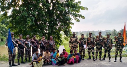 শেরপুর সীমান্তে ১০ বাংলাদেশিকে বিজিবির কাছে হস্তান্তর করল বিএসএফ