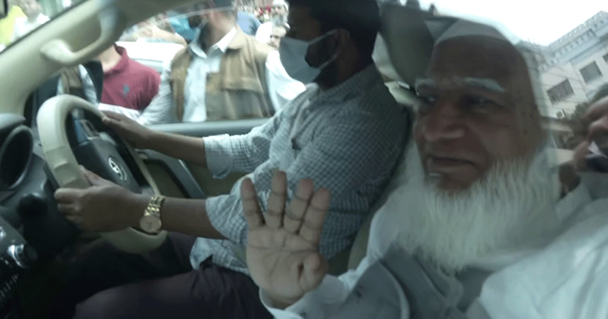 চিকিৎসা শেষে হাসপাতাল থেকে বাসায় ফিরলেন জামায়াত আমির