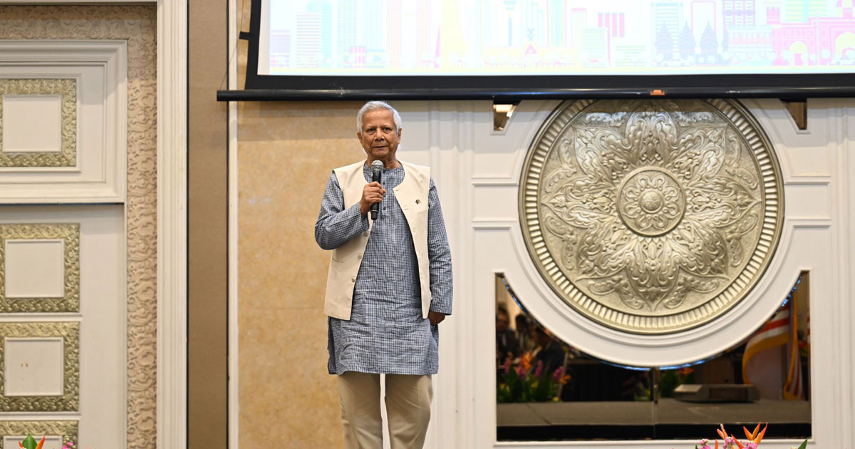 মালয়েশিয়ান কোম্পানিগুলোকে বাংলাদেশে বিনিয়োগের আহ্বান প্রধান উপদেষ্টার