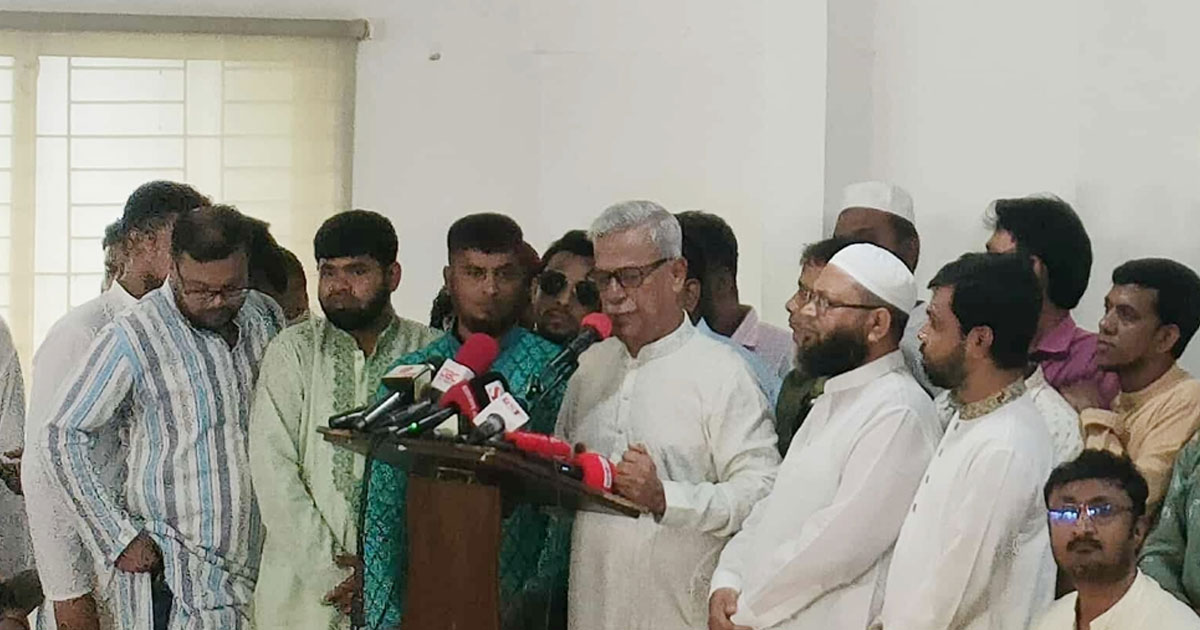 আল্লাহ সহায় হলে বিএনপিকে কেউ রুখতে পারবে না: ফারুক