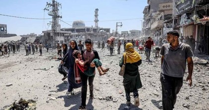 ইসরায়েলি হামলায় গাজায় নিহত আরও ৩২