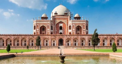 দিল্লিতে ধসে পড়ল মুঘল সম্রাট হুমায়ুনের সমাধি