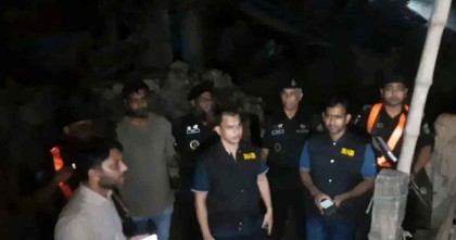 ভোলাগঞ্জের লুট হওয়া ৪০ হাজার ঘনফুট সাদাপাথর ডেমরা থেকে উদ্ধার