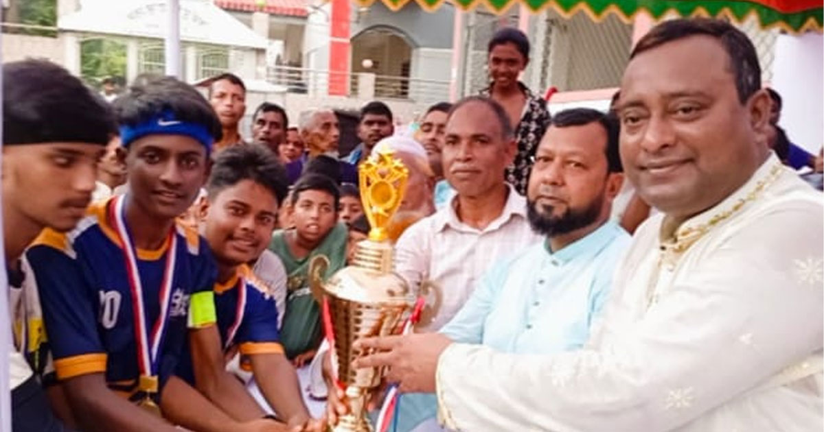 সাভারে জুলাই শহীদ স্মৃতি ফুটবল টুর্ণামেন্টের ফাইনাল খেলা অনুষ্ঠিত