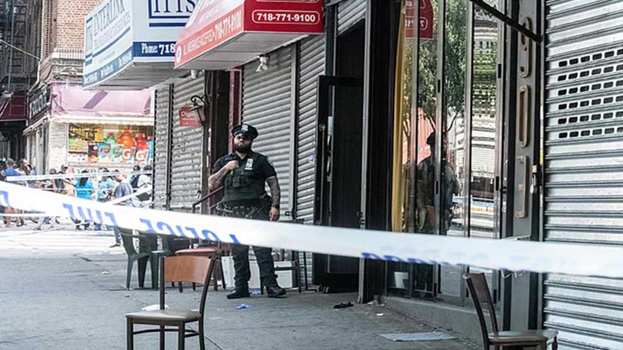 নিউইয়র্কে ক্লাবে বন্দুকধারীর গুলি, নিহত ৩