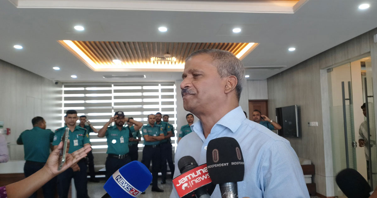 ফেব্রুয়ারিতেই নির্বাচন, এরপর বিদায় নেবো আমরা: আসিফ নজরুল