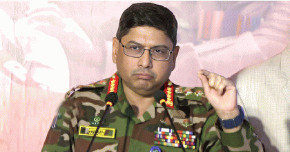 ‘সেনাবাহিনীকে নিয়ে কটূক্তিকারীদের বয়স কম, বড় হলে ভুল বুঝতে পারবে’