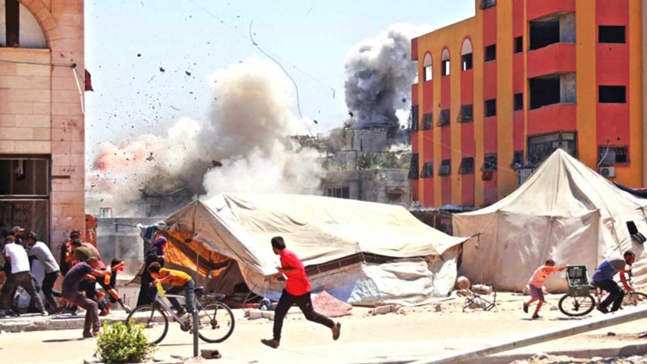 ইসরায়েলের আগ্রাসন, গাজা দখল আতঙ্কে পালাচ্ছে বাসিন্দারা