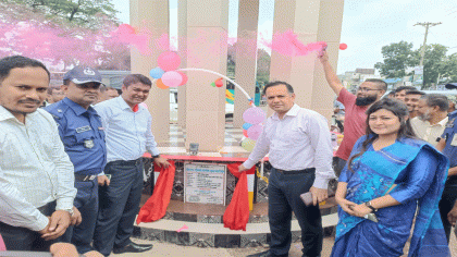  জীবননগরে দৃষ্টিনন্দন ইসলামী ভাস্কর্য উদ্বোধন করেন চুয়াডাঙ্গা জেলা প্রশাসক
