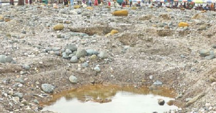 সিলেটে পাথর লুটে রাজনৈতিক দল ও প্রশাসনের যোগসাজশ: দুদক রিপোর্ট