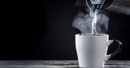 গরম পানি পান করলে কি ওজন কমে