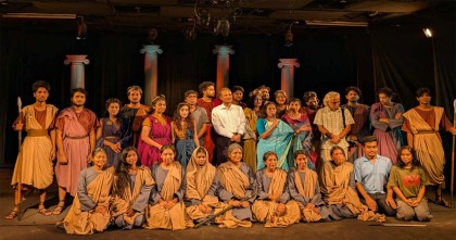 শিল্পকলায় জবি নাট্যকলার তিন দিনব্যাপী 'তর্পণ বাহকেরা'র সমাপ্তি