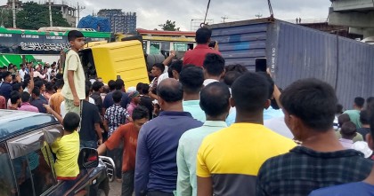 কাভার্ডভ্যান উদ্ধার, ঢাকা-চট্টগ্রাম মহাসড়কে যান চলাচল স্বাভাবিক