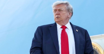 রাশিয়া-ইউক্রেন যুদ্ধ বন্ধে ট্রম্পের শুল্ক নিষেধাজ্ঞার হুমকি