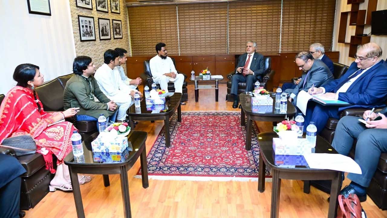 পাকিস্তানের সঙ্গে সম্পর্ক উন্নয়নে ’৭১-এর ইস্যু সমাধানের আহ্বান এনসিপির