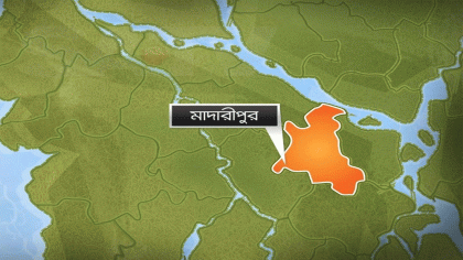 মাদারীপুরে জমি কিনে বিপাকে ক্রেতা