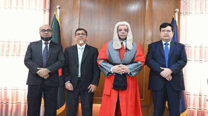 পিএসসির নতুন তিন সদস্যকে শপথবাক্য পাঠ করান প্রধান বিচারপতি