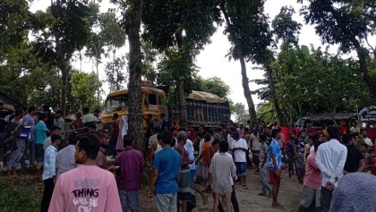 পঞ্চগড়ে ট্রাকের চাকায় পিষ্ট হয়ে স্কুলছাত্রের মৃত্যু