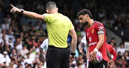 পেনাল্টি মিস করে রেফারিকে ক্ষমা চাইতে বললেন ফার্নান্দেস