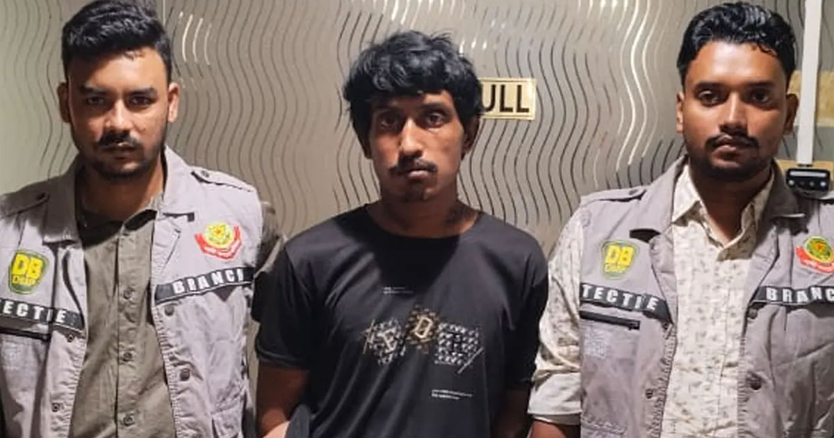 এডিসি সুমন রেজাকে ছুরিকাঘাত করা ছিনতাইকারী রিপন গ্রেপ্তার