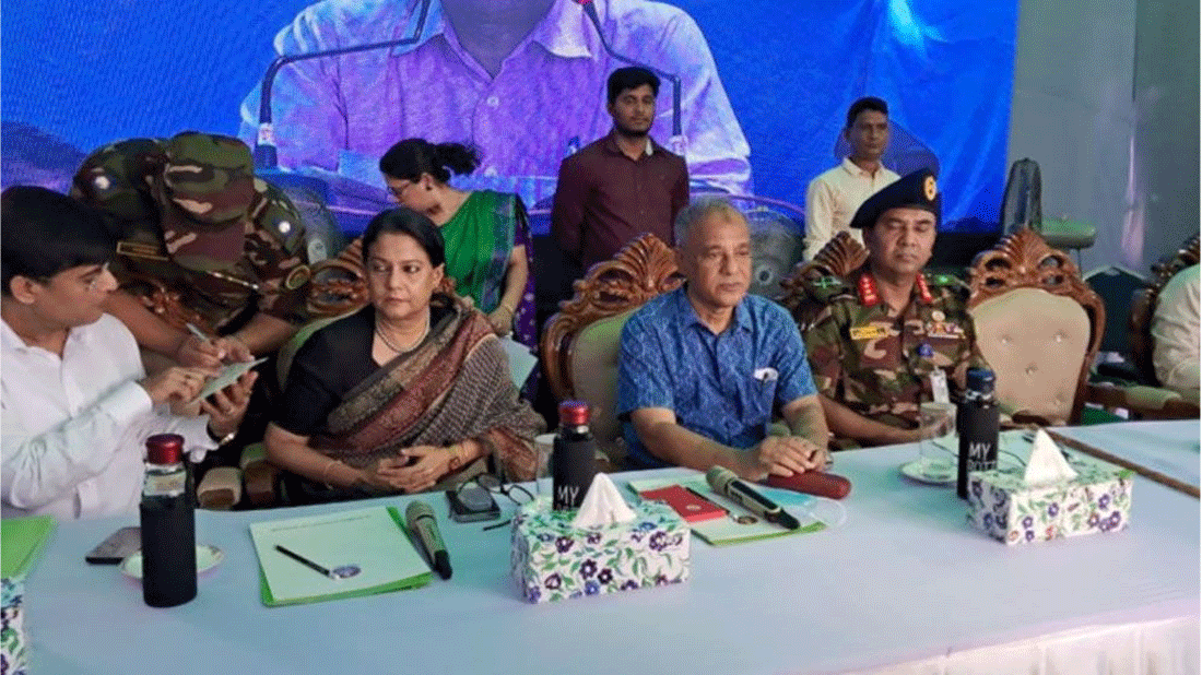 ভূমিদস্যুদের বিরুদ্ধে কঠোর ব্যবস্থা নেয়ার হুঁশিয়ারি স্বরাষ্ট্র উপদেষ্টার