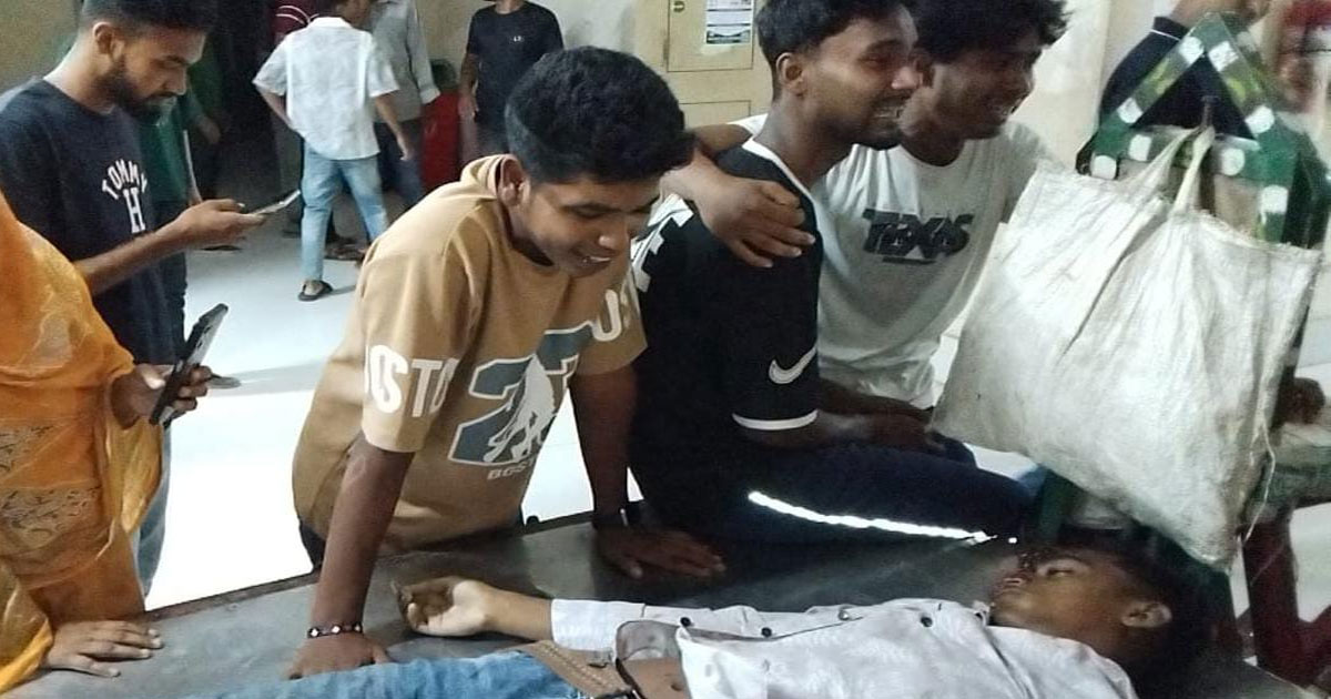 আলমডাঙ্গায় মোটরসাইকেল দুর্ঘটনায় নিহত এক, আহত তিন