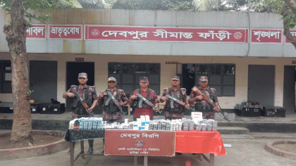 ফেনী সীমান্তে বিজিবির অভিযানে চোরাই ভারতীয় ওষুধ জব্দ