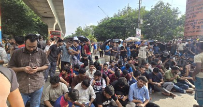 নতুন কর্মসূচি ঘোষণা দিয়ে শাহবাগ ছাড়লেন বুয়েটের শিক্ষার্থীরা