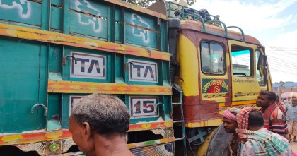 চুয়াডাঙ্গায় ট্রাকের চাকায় পিষ্ট হয়ে ব্যবসায়ীর মৃত্যু