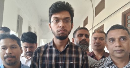  ‘আমি আবরার ফাহাদের ভাই, আমাকেও পিটিয়েছে’