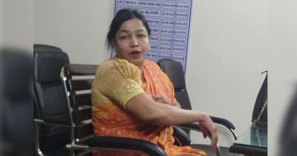 নিষেধাজ্ঞা অমান্য করে ক্যাম্পাসে জবির বহিষ্কৃত শিক্ষিকা