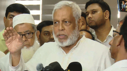 প্রকৌশল শিক্ষার্থীদের ইস্যুতে সময় চাইলেন উপদেষ্টা ফাওজুল কবির