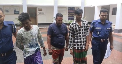 মাদারীপুরে আন্তঃজেলা ডাকাত দলের তিন সদস্য গ্রেপ্তার : ট্রাক জব্দ