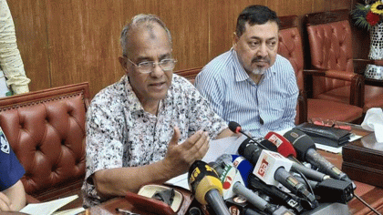 পুলিশ অ্যাকটিভ হলেই বলে বেশি করে ফেলেছে: স্বরাষ্ট্র উপদেষ্টা