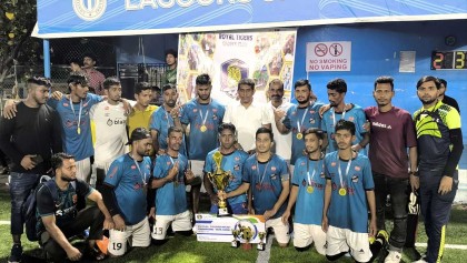 ভারত-শ্রীলঙ্কাকে হারিয়ে চ্যাম্পিয়ন প্রবাসী বাংলাদেশিদের তিলাফুশি ফুটবল ক্লাব